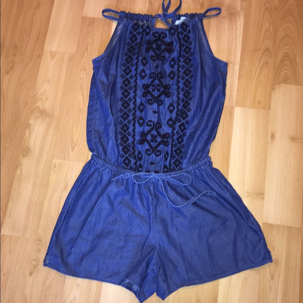 Embroidered Denim Romper old Navy size  S